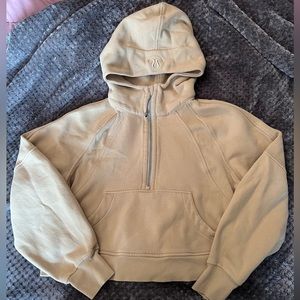 Lululemon Scuba Half Zip - Trench